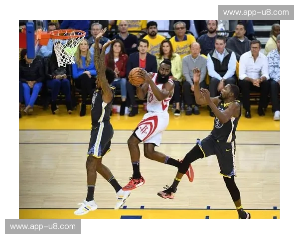 巅峰火星撞地球！勇士vs火箭集锦：不仅是肌肉的碰撞，更是时代的谢幕与新生